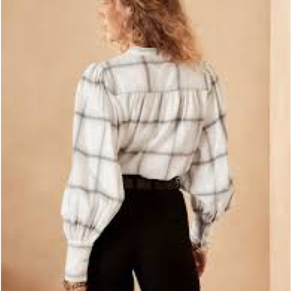 Banana republic organic flannel shirt - Picture 3 of 3